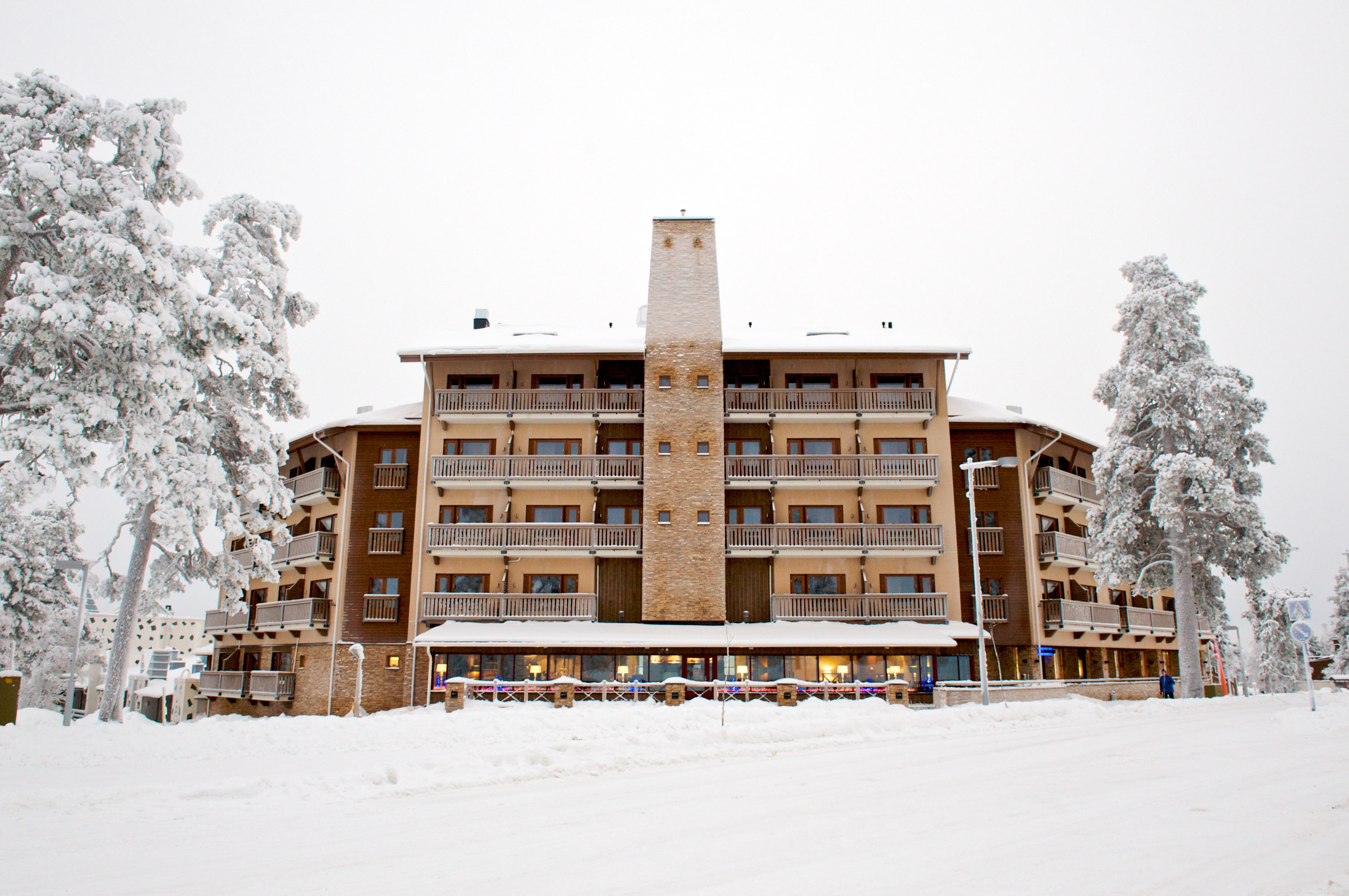 Gielas Hotel Saariselka Exterior